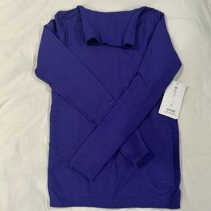 Athleta turtleneck SZ Small